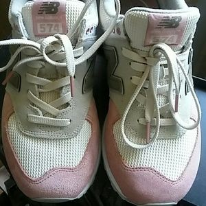 Men new balance sneakers